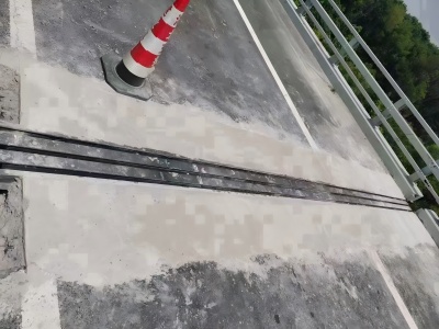 西峰伸缩缝更换后浇筑材料快速结构修补料速砼的产品特点及施工流程​